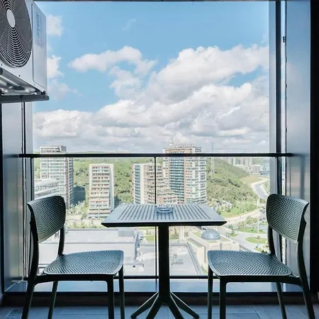 Cozy 2br Modern Comfort Meets Elegance Апартаменты