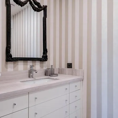 Cozy 2br Modern Comfort Meets Elegance Апартаменты