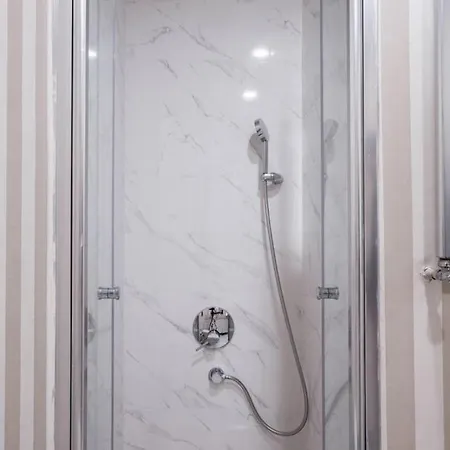 Cozy 2br Modern Comfort Meets Elegance Apartamento Estambul